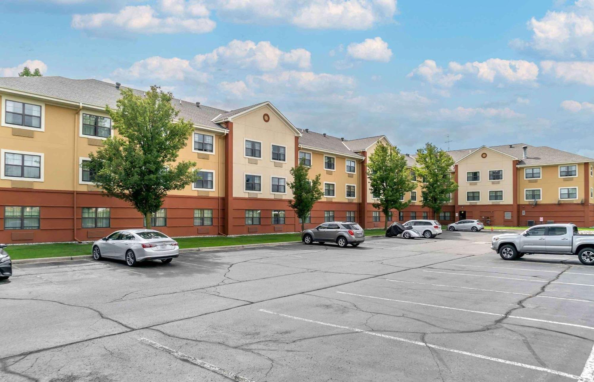 Extended Stay America Suites - Detroit - Sterling Heights Exterior foto